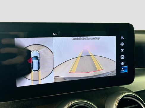 Certified 2022 Mercedes-Benz GLC 300 4MATIC image 18