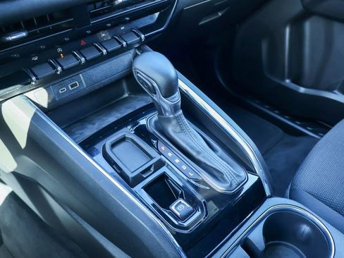 Used 2023 GMC Canyon Elevation w/ Trailering Package image 16