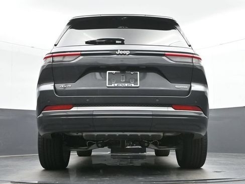 Used 2026 Jeep Grand Cherokee Summit AWD/4WD image 36