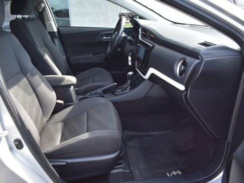 Used 2017 Toyota Corolla iM w/ Carpet Mat Package FWD image 38