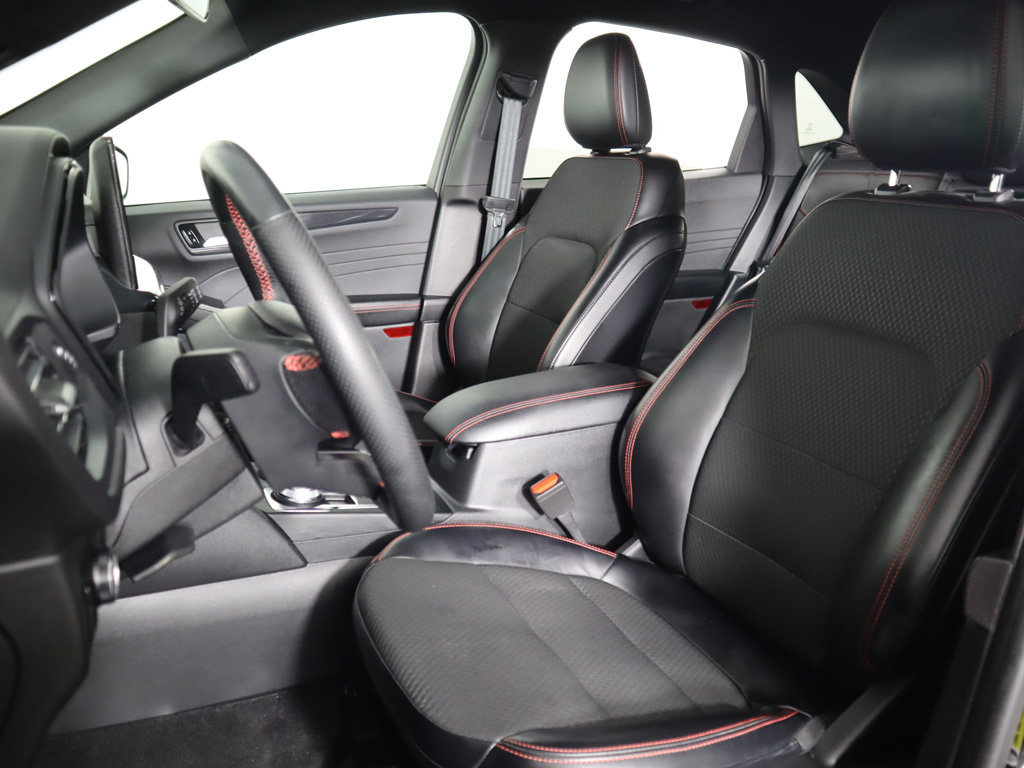 Used 2023 Ford Escape ST-Line w/ Tech Pack #1 FWD image 29