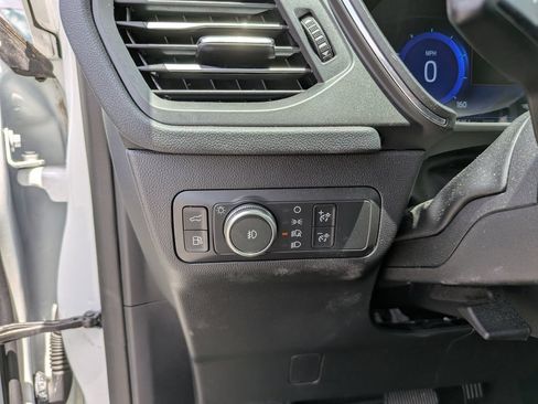 Certified 2020 Ford Escape Titanium w/ Titanium Premium Package 2.0 FWD image 25