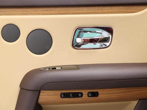 Used 2022 Rolls-Royce Ghost w/ Ghost Package AWD/4WD image 92