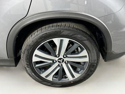 Used 2025 Mitsubishi Outlander Sport SE image 11