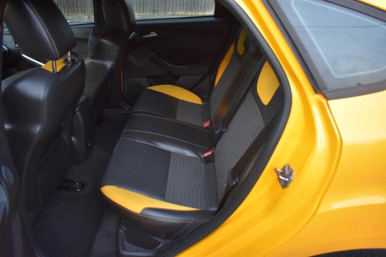 Used 2013 Ford Focus ST FWD image 14