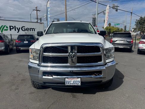 Used 2016 RAM 2500 SLT image 3