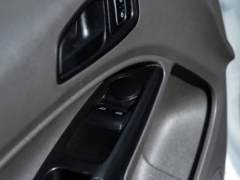 Used 2023 Ford Transit Connect XL image 41