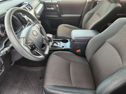 Used 2023 Toyota 4Runner TRD Off-Road image 9