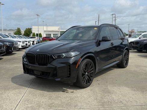 Certified 2024 BMW X5 sDrive40i w/ M Sport Package RWD image 1