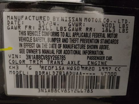 Used 2025 Nissan Sentra SV w/ All-Weather Package FWD image 33