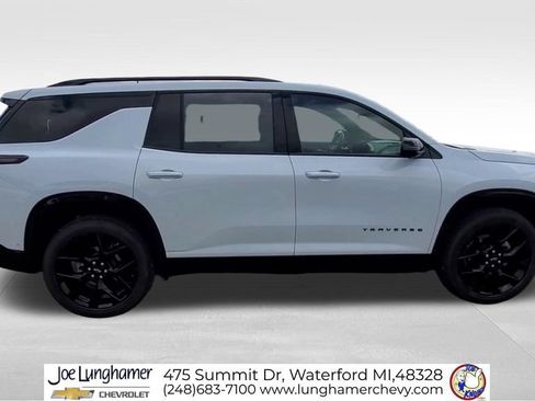 Certified 2026 Chevrolet Traverse RS w/ LPO, Floor Liner Package AWD/4WD image 10