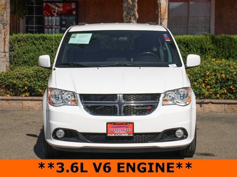 Used 2020 Dodge Grand Caravan SXT image 3