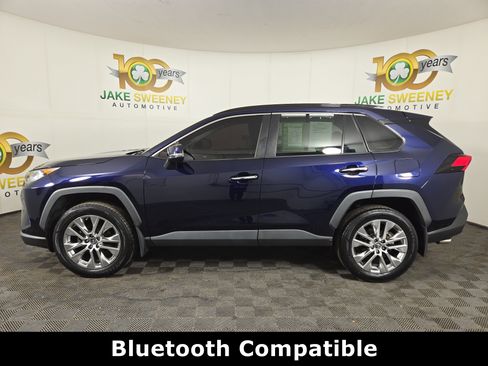 Used 2019 Toyota RAV4 Limited image 4