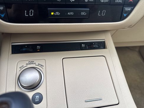 Used 2015 Lexus ES 350 image 15
