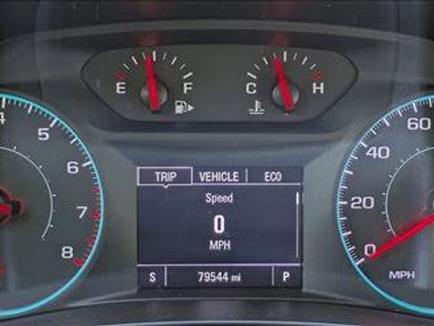 Used 2020 Chevrolet Malibu LT w/ Leather Package FWD image 11