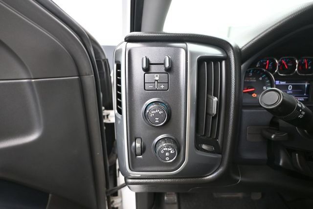 Used 2017 Chevrolet Silverado 1500 LT w/ All Star Edition AWD/4WD image 23