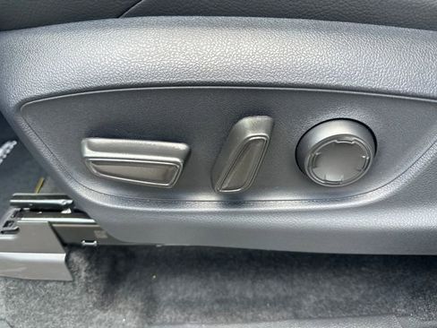 New 2026 Toyota Tacoma Limited AWD/4WD image 19