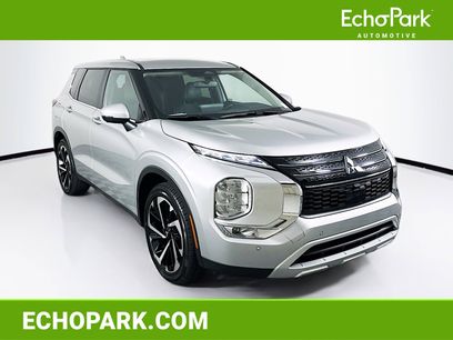 Used 2024 Mitsubishi Outlander SE