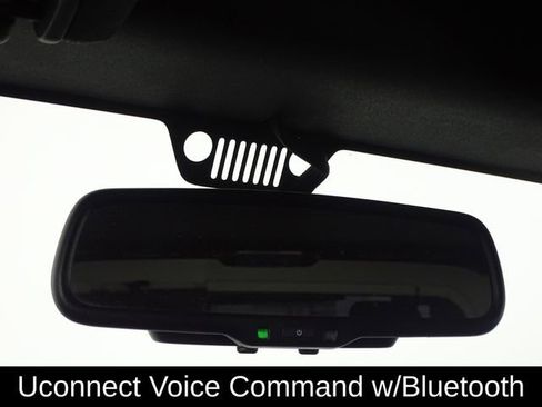 Used 2016 Jeep Wrangler Rubicon w/ Power Convenience Group image 20