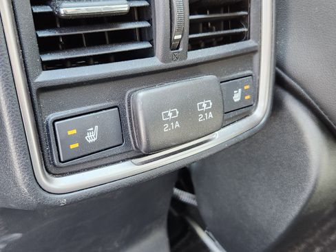 Used 2023 Subaru Forester Touring AWD/4WD image 11