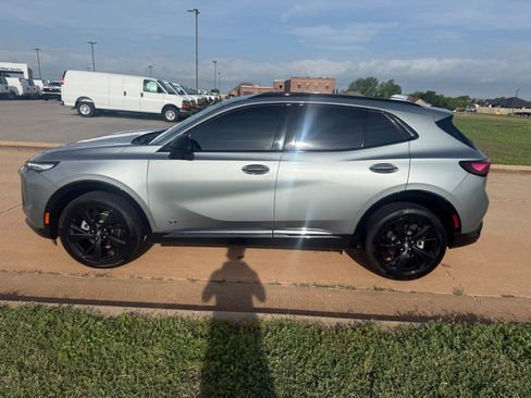 Used 2025 Buick Envision Sport Touring image 6