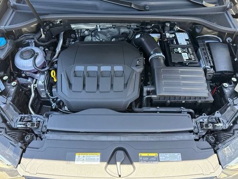 Certified 2025 Audi Q3 2.0T Premium Plus w/ Premium Plus Package image 9