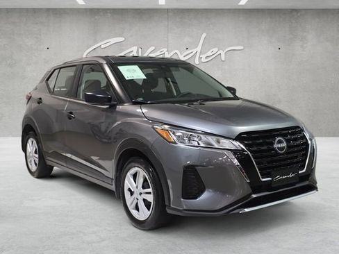 Used 2024 Nissan Kicks S FWD image 2