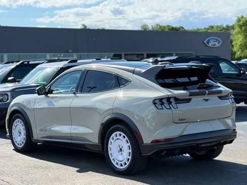 Used 2025 Ford Mustang Mach-E GT AWD/4WD image 45