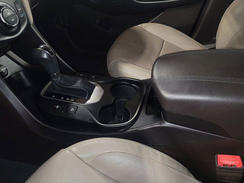 Used 2018 Hyundai Santa Fe Sport FWD image 26