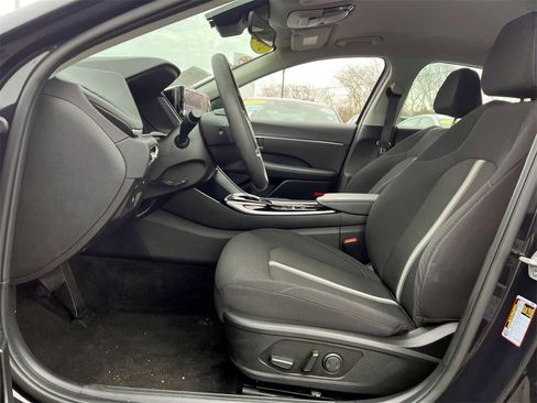 Certified 2023 Hyundai Sonata SEL image 9