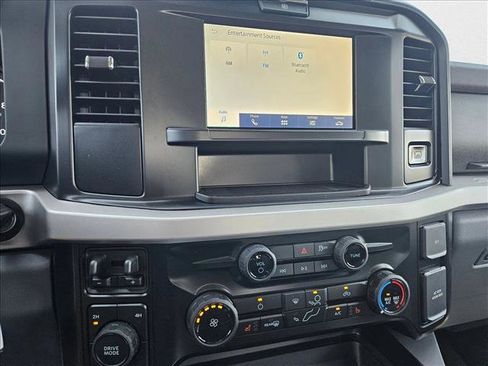 New 2025 Ford F550 4x4 Crew Cab Super Duty w/ XLT Value Package image 12