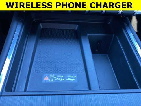 New 2025 GMC Acadia Elevation w/ Elevation Premium Package image 14