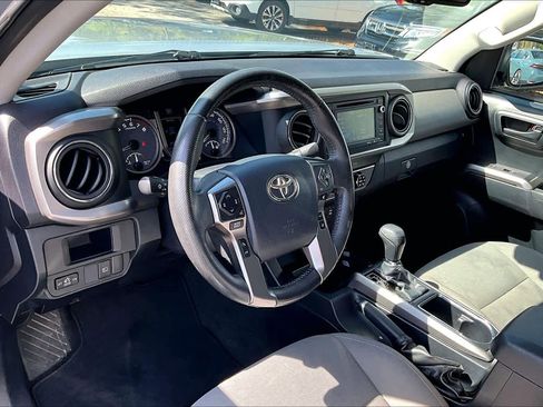 Used 2019 Toyota Tacoma SR5 image 17