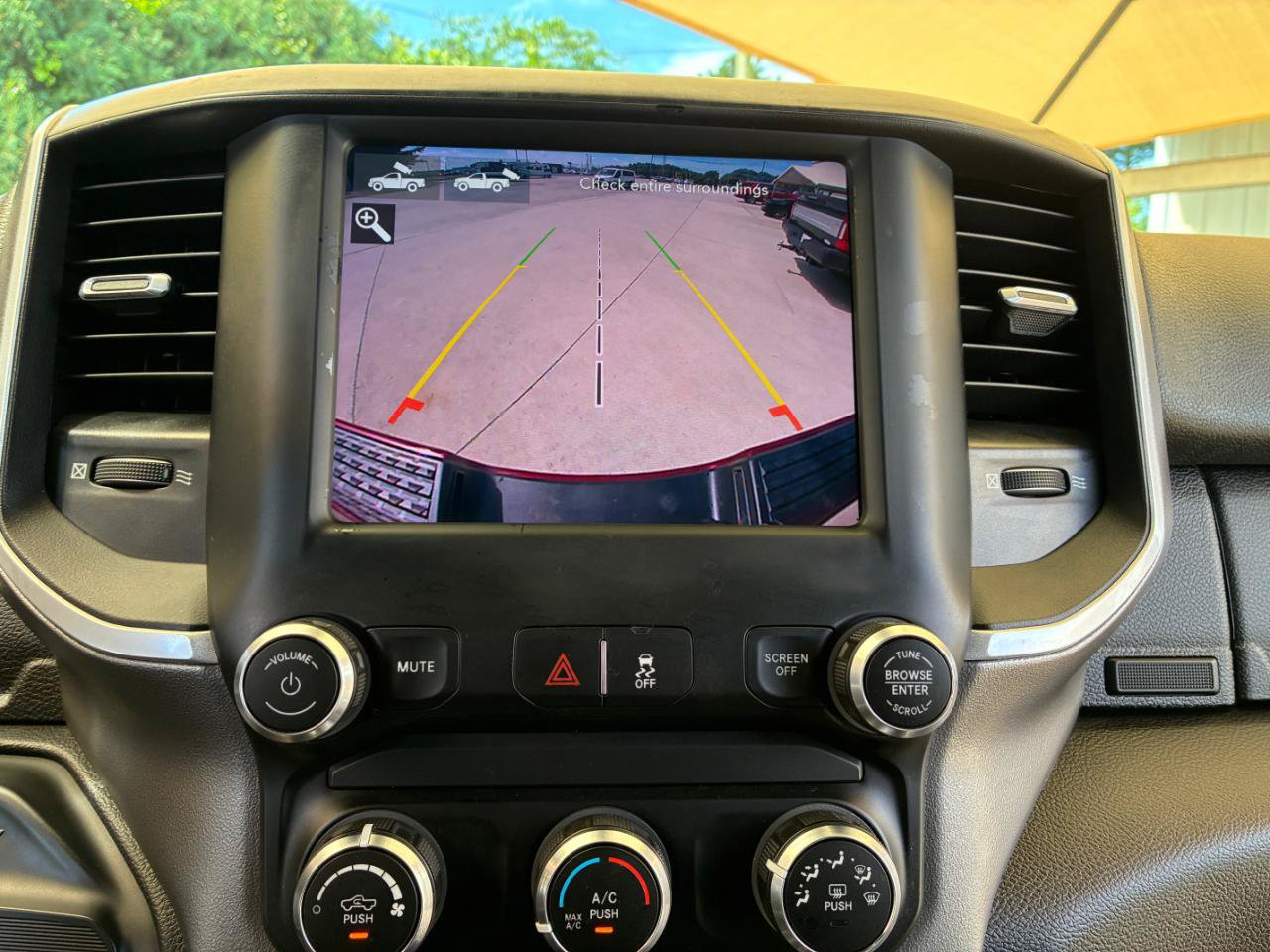 Used 2021 RAM 2500 Lone Star w/ Night Edition AWD/4WD image 21
