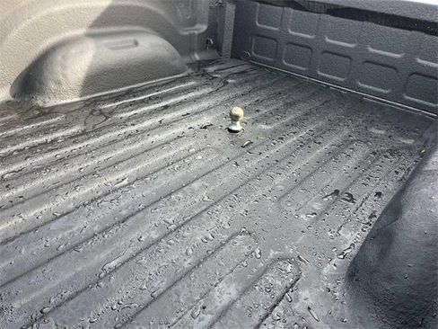 Used 2016 RAM 3500 Laramie w/ Convenience Group image 5