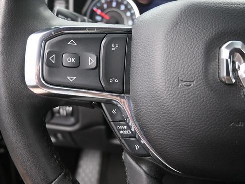 Used 2025 RAM 1500 Laramie AWD/4WD image 21