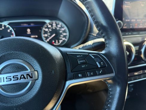 Used 2020 Nissan Sentra SV FWD image 17