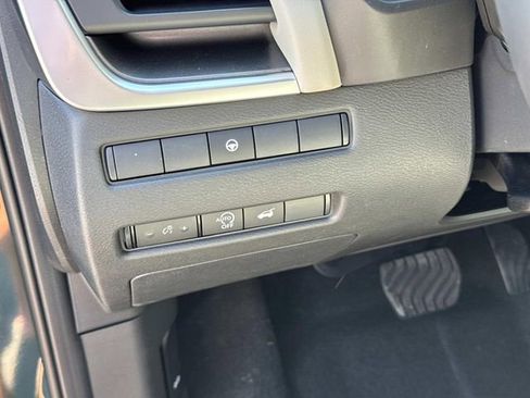 New 2026 Nissan Rogue SV AWD/4WD image 26