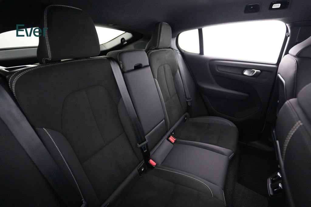 Used 2023 Volvo C40 P8 Recharge Plus AWD/4WD image 5