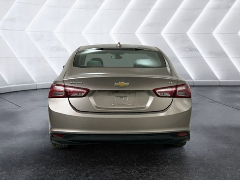 Used 2022 Chevrolet Malibu LT image 5