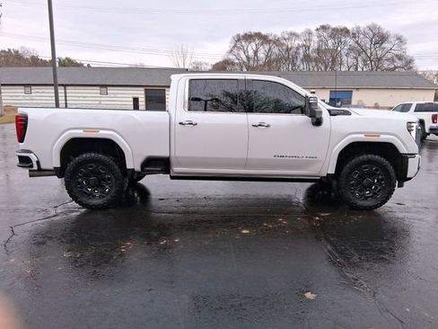 Used 2024 GMC Sierra 3500 Denali Ultimate image 6