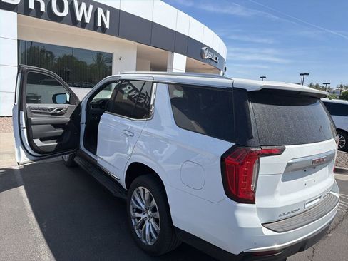 Used 2023 GMC Yukon Denali w/ Max Trailering Package AWD/4WD image 3