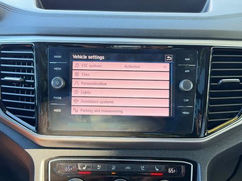 Used 2018 Volkswagen Atlas SEL Premium AWD/4WD image 86