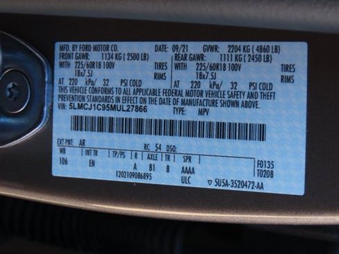 Used 2021 Lincoln Corsair FWD w/ Equipment Group 101A image 33