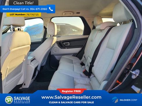 Used 2019 Land Rover Discovery Sport SE AWD/4WD image 13