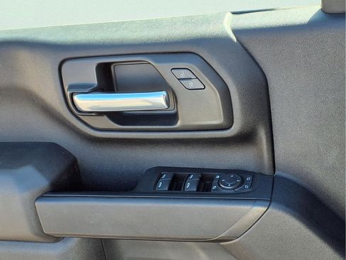 Used 2024 GMC Sierra 2500 Pro image 11