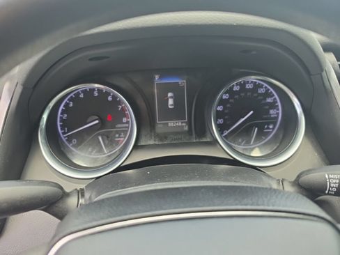 Used 2019 Toyota Camry LE FWD image 14