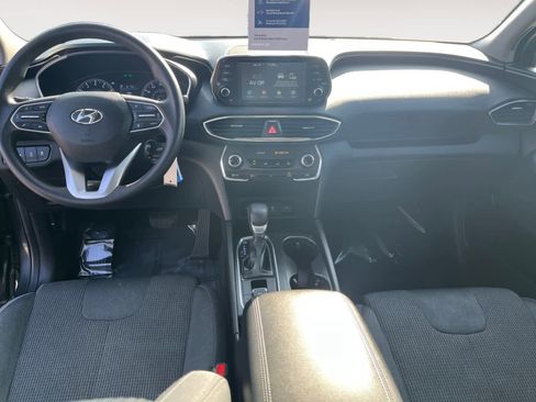 Used 2020 Hyundai Santa Fe SE image 10