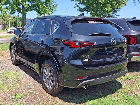 Used 2024 MAZDA CX-5 AWD 2.5 S w/ Select Package image 3