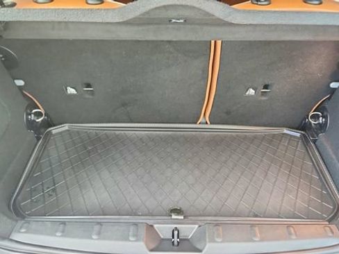 Used 2024 MINI Cooper SE w/ Signature Upholstery Package image 15